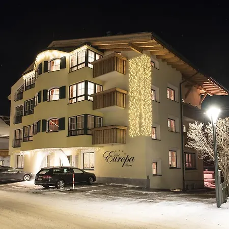 فندق Garni Europa 4*