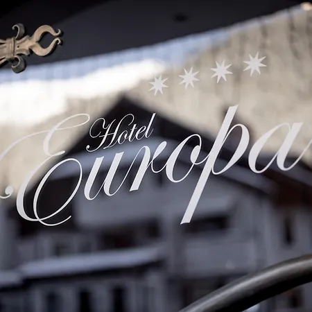 Garni Europa فندق 4*